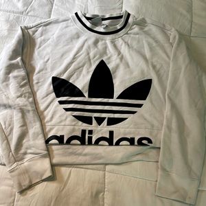 Girls small white and black cropped Adidas crewneck (New/Rarely Used!)